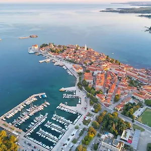 Parentium Loft Center Square Porec