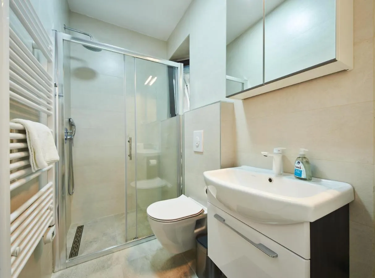 Cardo Apartments Porec