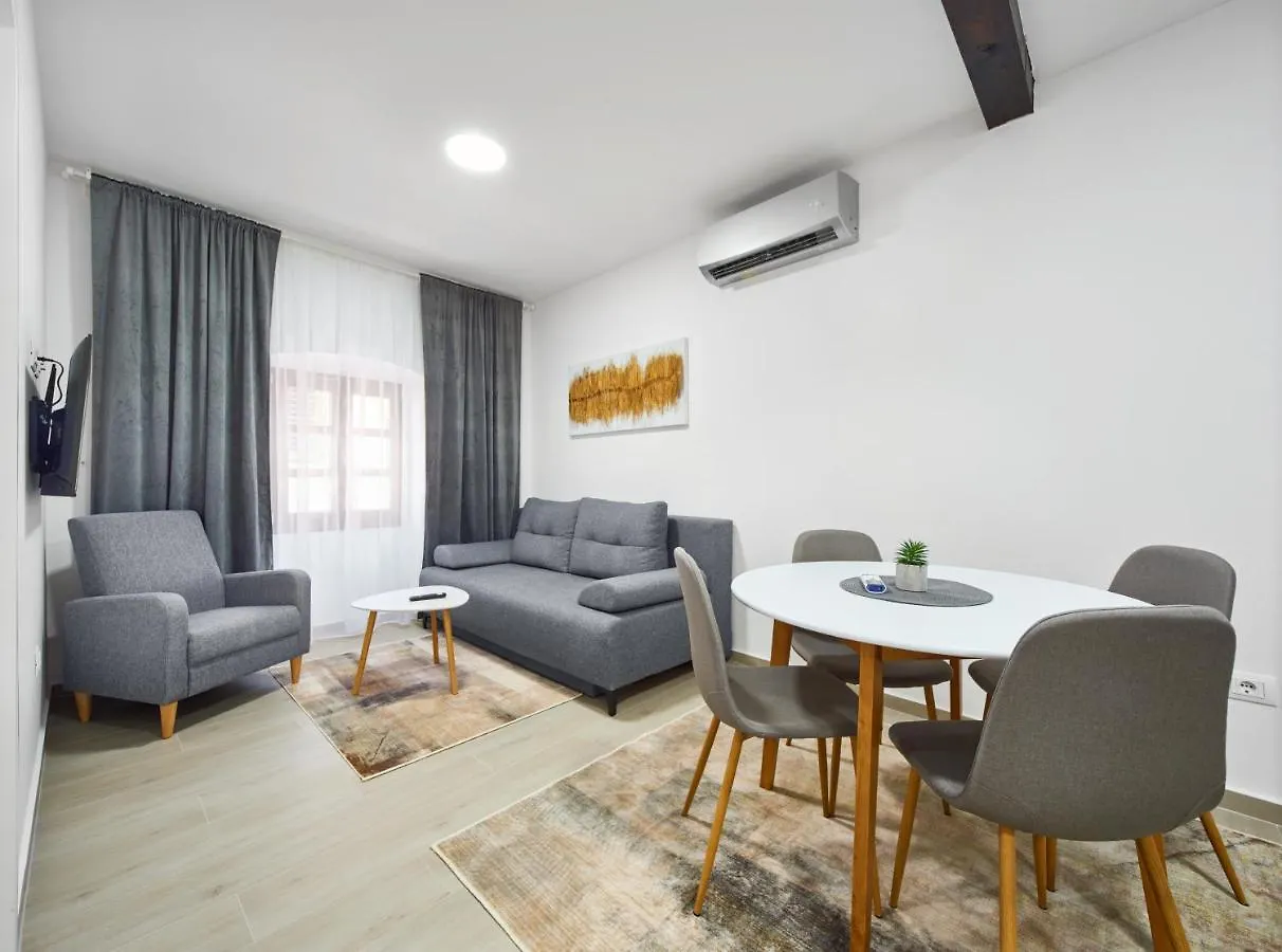Cardo Apartments Porec 0*,  Croatia