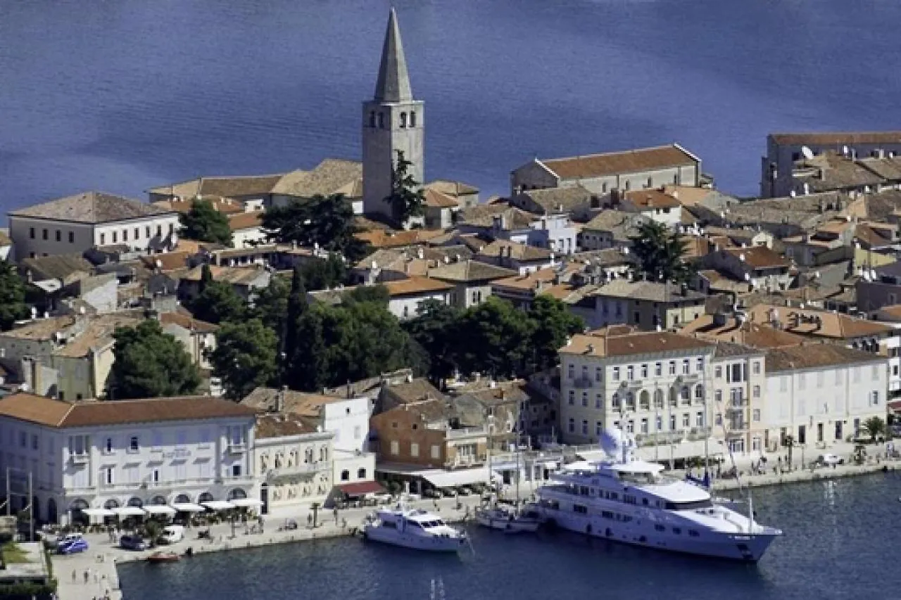Cardo Apartments Porec