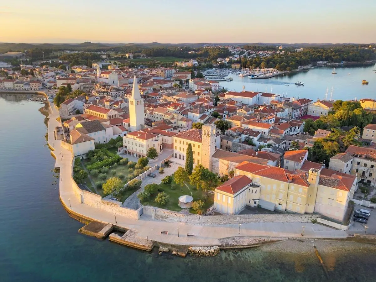 Cardo Apartments Porec 0*,  Croatia